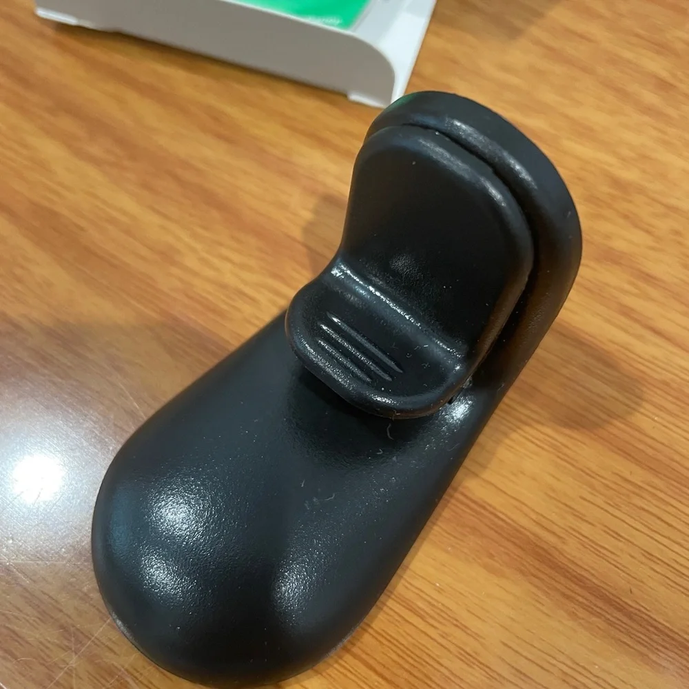 New car phone holder, open box never used, 1 piece